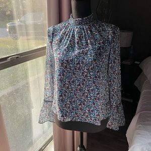 Cute Long Sleeve Blouse XS